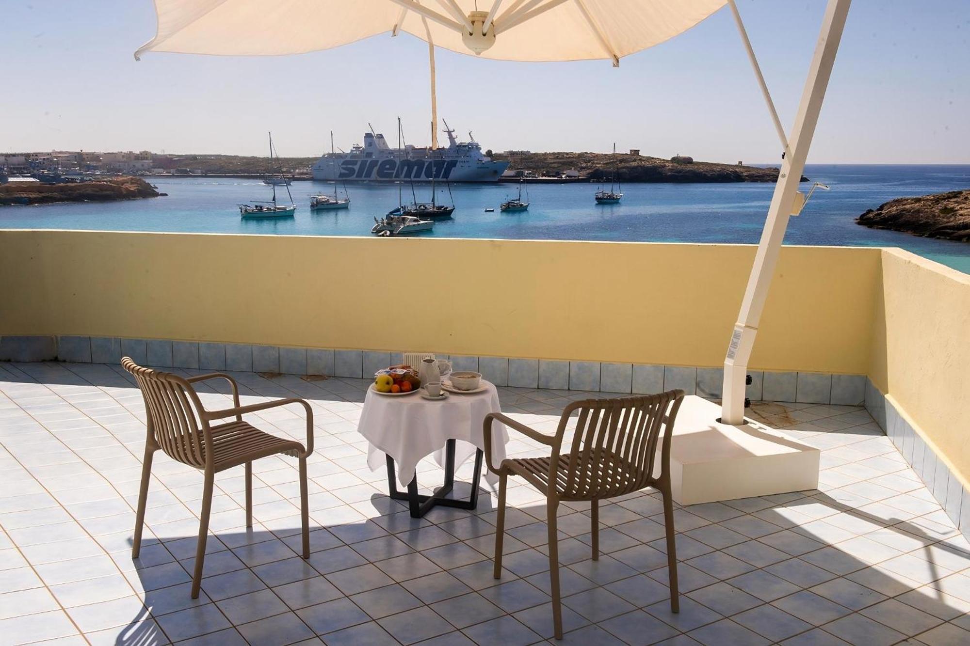 Hotel Baia Turchese LMP Exteriér fotografie